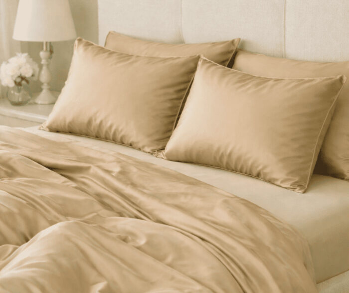 Premium satino Nude spalvos komplektas