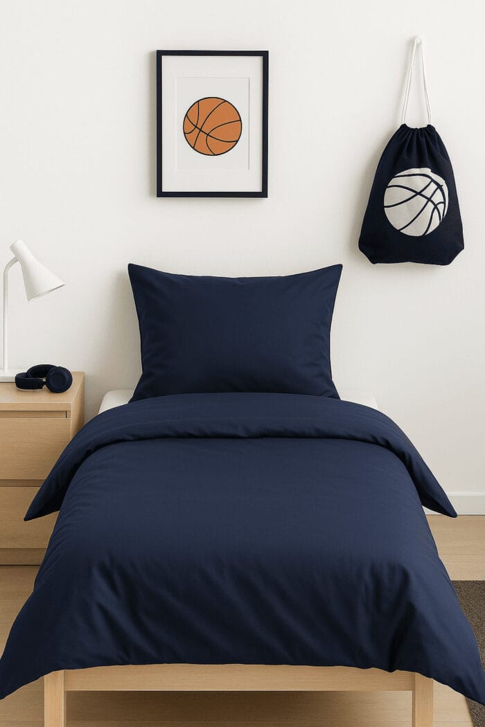Tamsiai mėlynas satino patalynės komplektas Dark blue vaikams