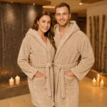 Welsoft chalatas smėlio spalvos (1) Wlsoft smėlio Ūšviesiai rudos( spalvos chalatas unisex