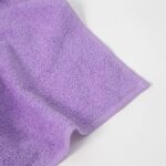 Šviesiai violetinis rankšluostis