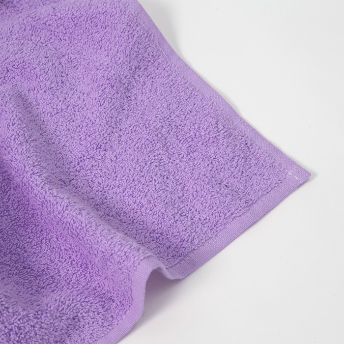 Šviesiai violetinis rankšluostis