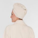 Natūralios ekru spalvos turbaninis rankšluostis plaukams