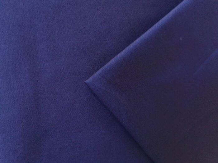 Blue satino fragmentas