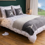 Premium satino patalynės komplektas su elniais Hirs